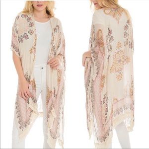 🐾3 For $25 Woven Heart Boho Pink Floral Kimono
